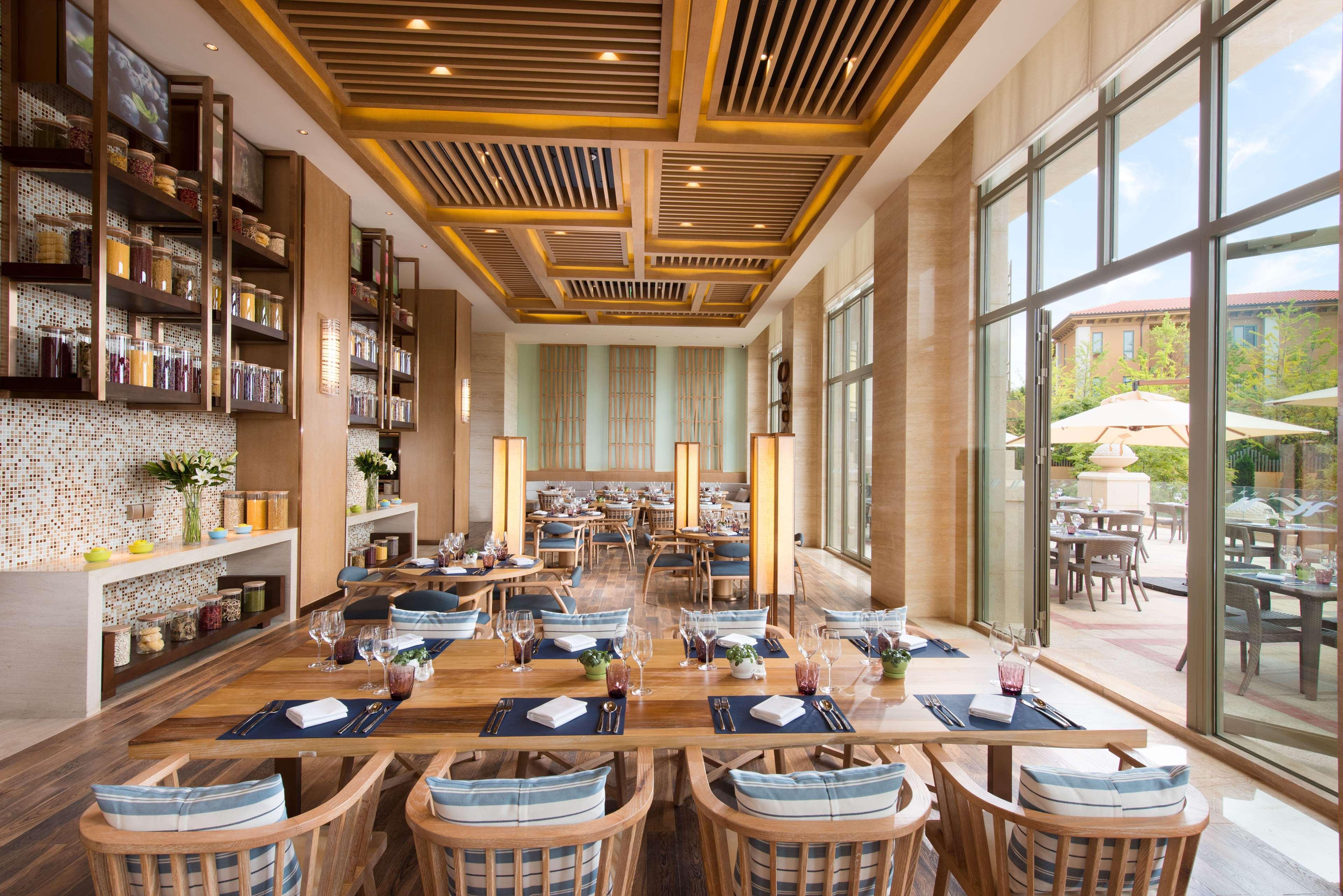 Hilton Yuxi Fuxian Lake Chengjiang  Exterior foto