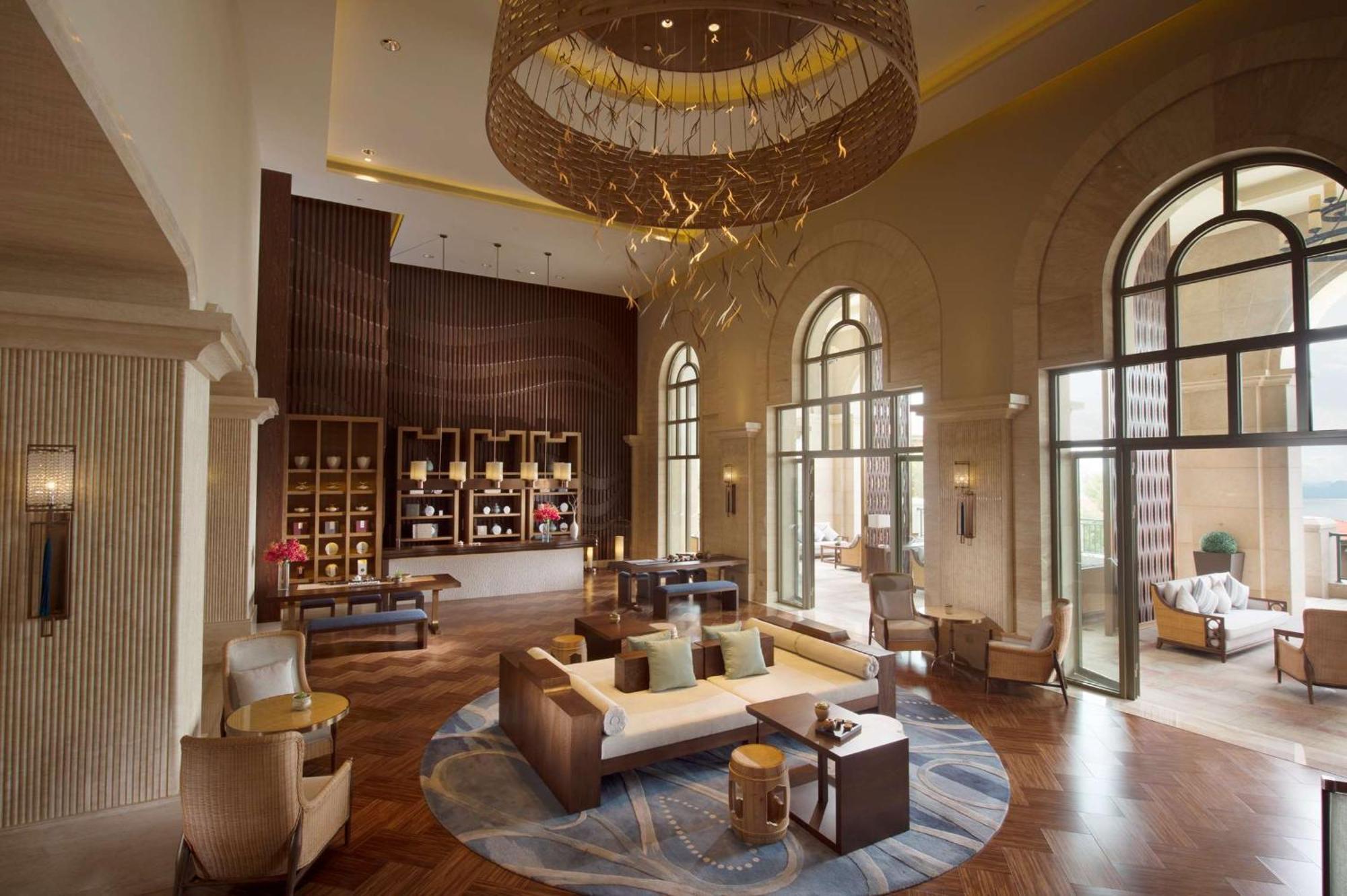Hilton Yuxi Fuxian Lake Chengjiang  Exterior foto